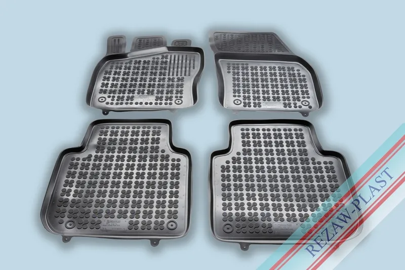 Alfombrillas Caucho Color Negro Con Clips Skoda Kodiaq 2016- 4 Piezas