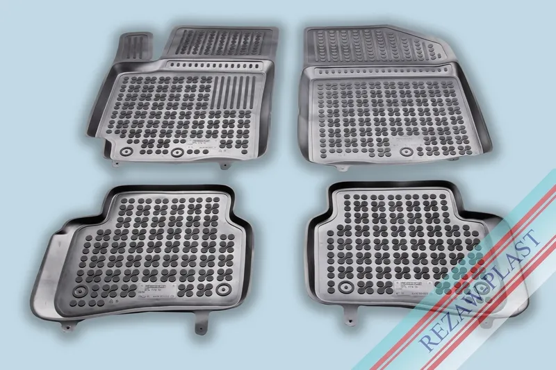 Alfombrilla Caucho Kia Rio Iv Año: 2017-...