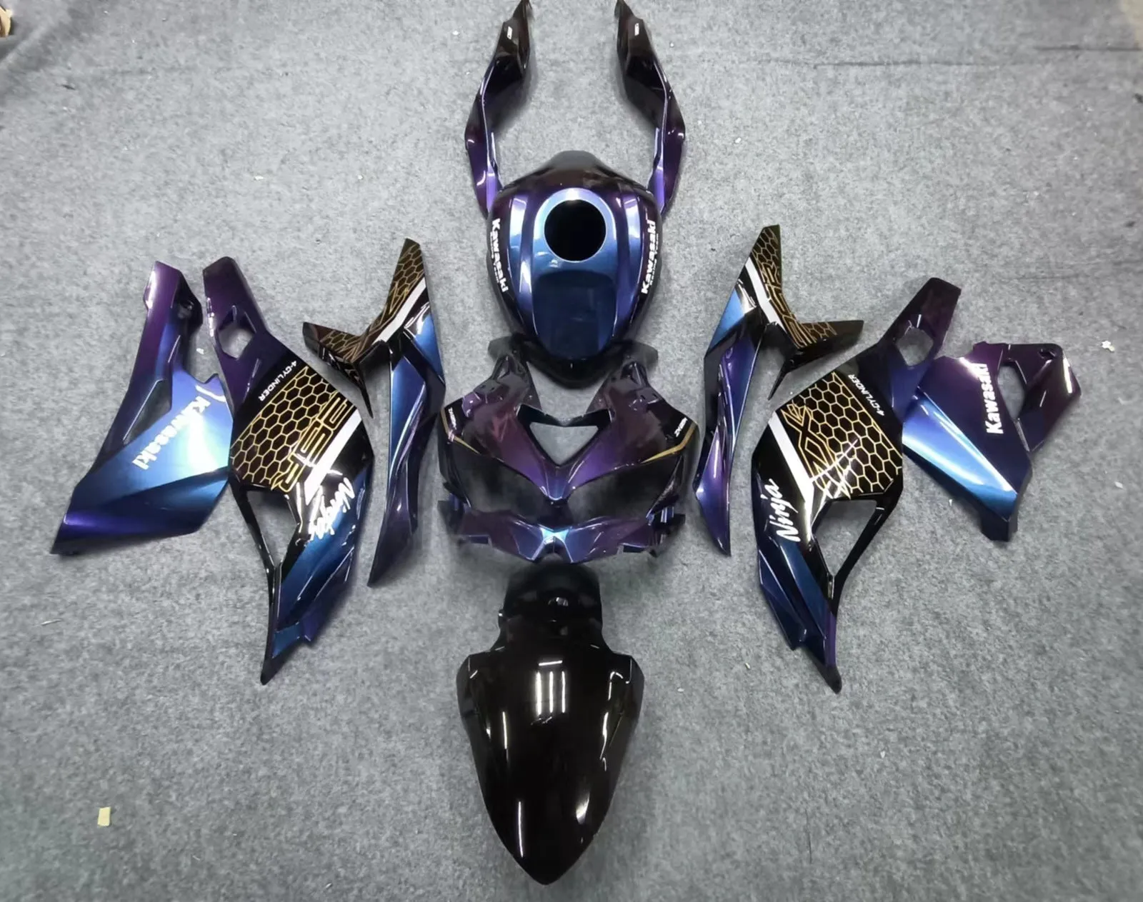 Amotopart Kawasaki Ninja ZX-25R 2020-2021 Kit Carenado ABS Carrocería