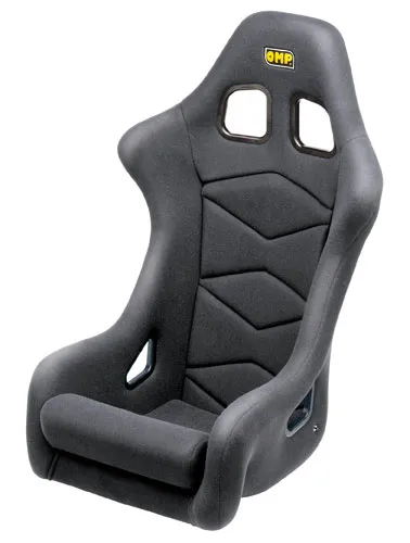 Asientos Deportivos Wre: Bastidor: De Fibra De Vidrio. Enganches: Laterales Tipo W. 5 Aberturas Para Que Pasen Los Cinturones. P